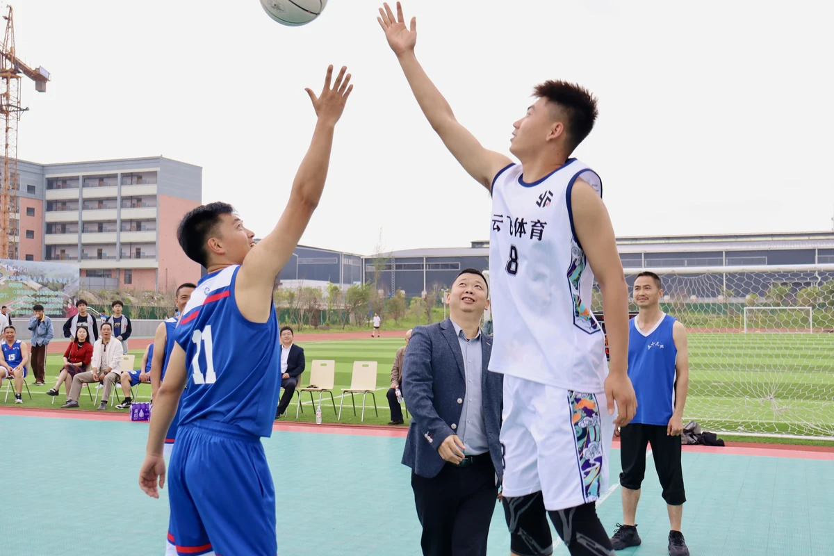 高中生怎样才能快速提升篮球技能_0